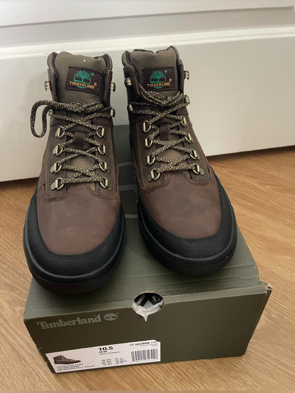 Timberland Ashwood Park Mid Hiker Waterproof Hiking Boots